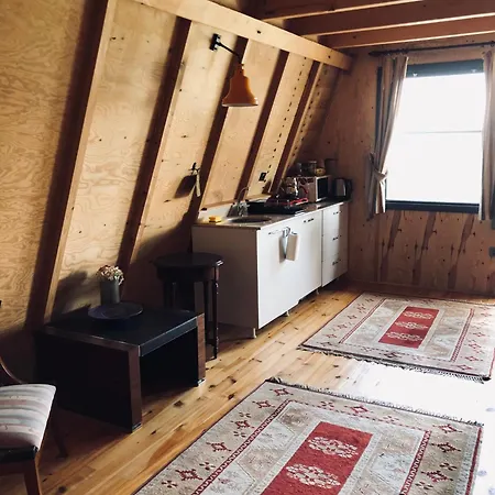 Chalet Happyhouse Three-room, Sw Pool With View, B1 *